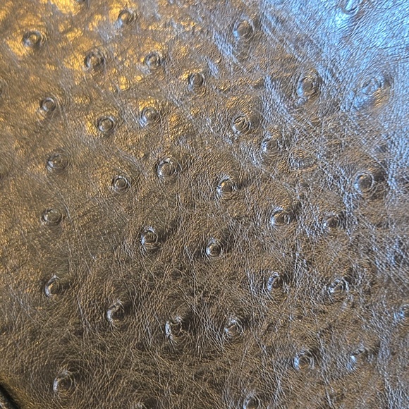 Designer Inspired Stylish Black Textured Shoulder Bag - Picture 5 of 15